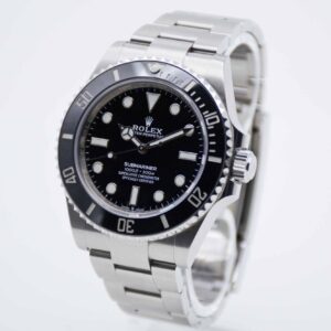 Rolex Submariner (No Date) 124060 LC100 Fullset