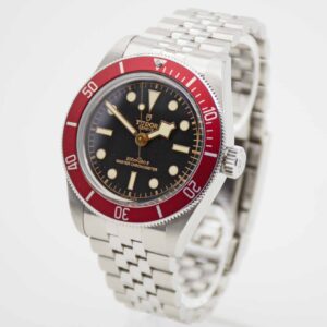 Tudor Black Bay 41 Burgundy Jubilée LC100 Fullset mit Erstkaufrechnung