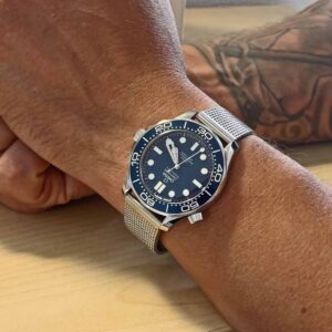 Omega Seamaster Diver 300 M James Bond 007 60th Anniversary ungetragenes Fullset