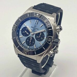 Breitling Chronomat Super Chronomat B01 44 Ice Blue Platin Lünette Ice Blue PB0134 Fullset